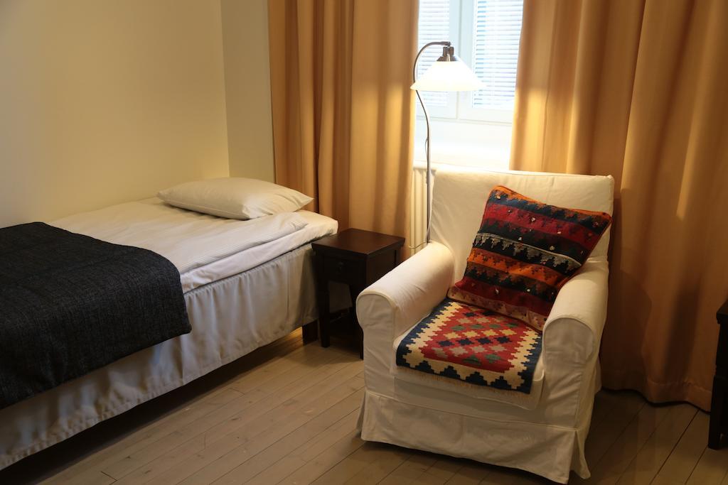 Hotelli Ville Apartment Tampere Bagian luar foto